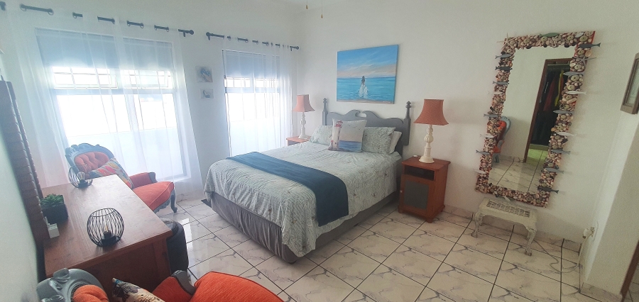 3 Bedroom Property for Sale in Sandy Point Western Cape